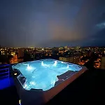 Albelli Luxury Skyview *