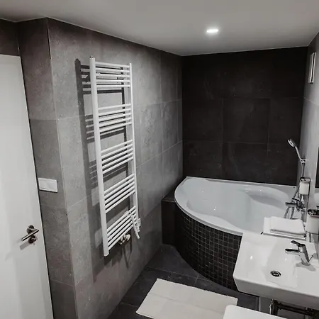 Albelli Luxury Skyview דירה *