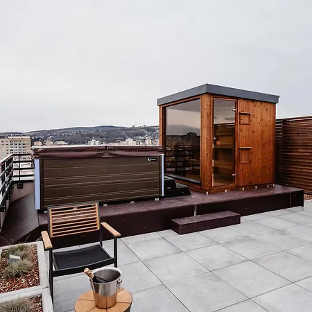 Albelli Luxury Skyview Апартаменты *